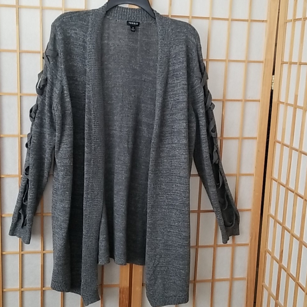 Torrid cardigan sz 3